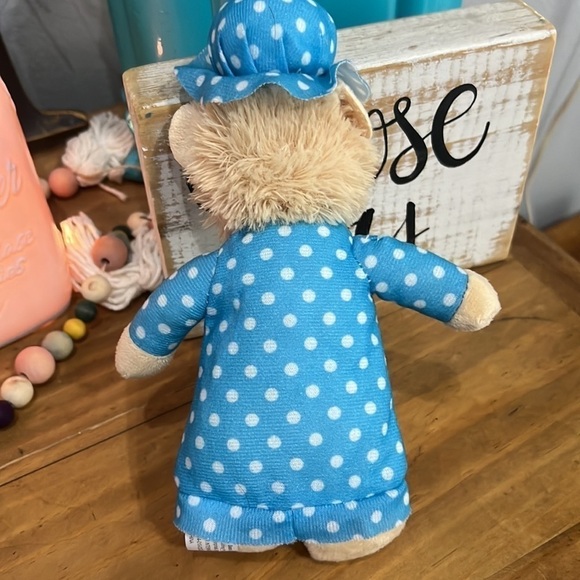 The Berenstain Bears Small Plush Doll Mama - Picture 2 of 3